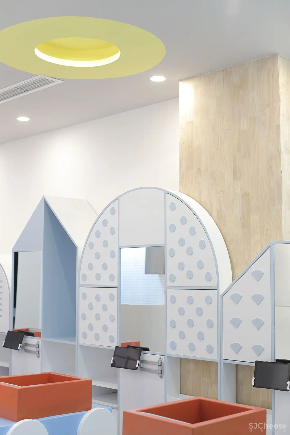 itD studio | 重庆斑马线儿童理发终端空间设计