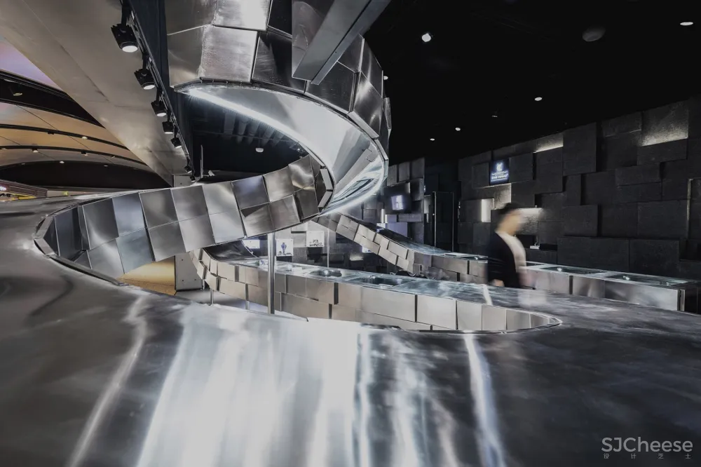 梵誓苏州诚品店 / 平介设计