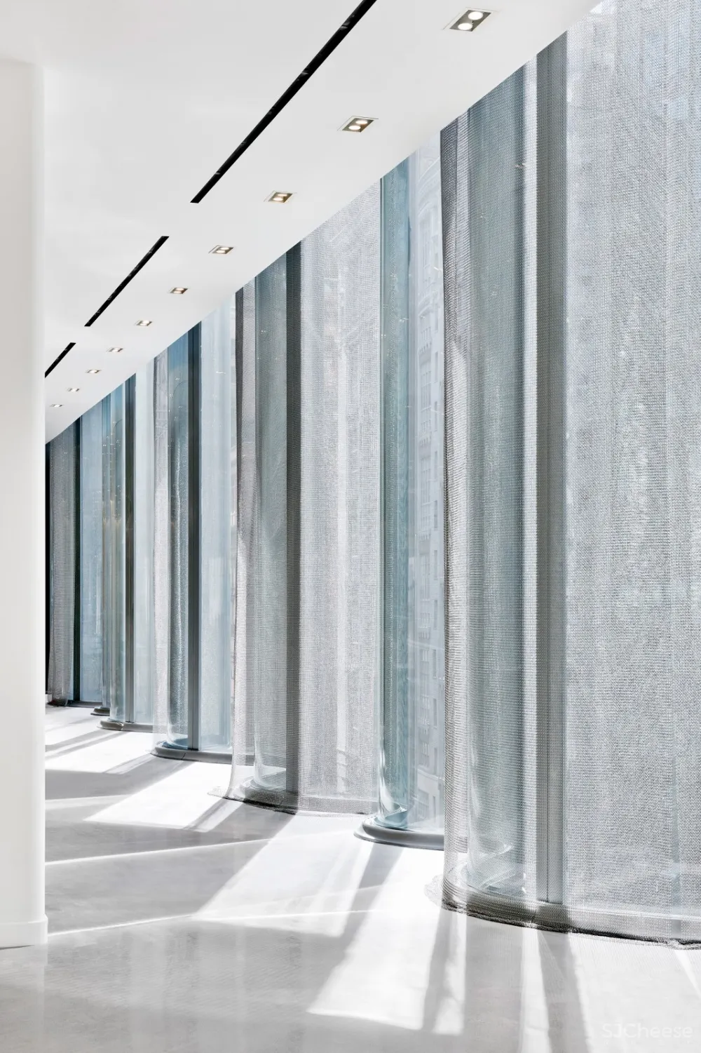 首发 | Steven Harris Architects设计,Nordstrom百货在住宅摩天大楼内开业