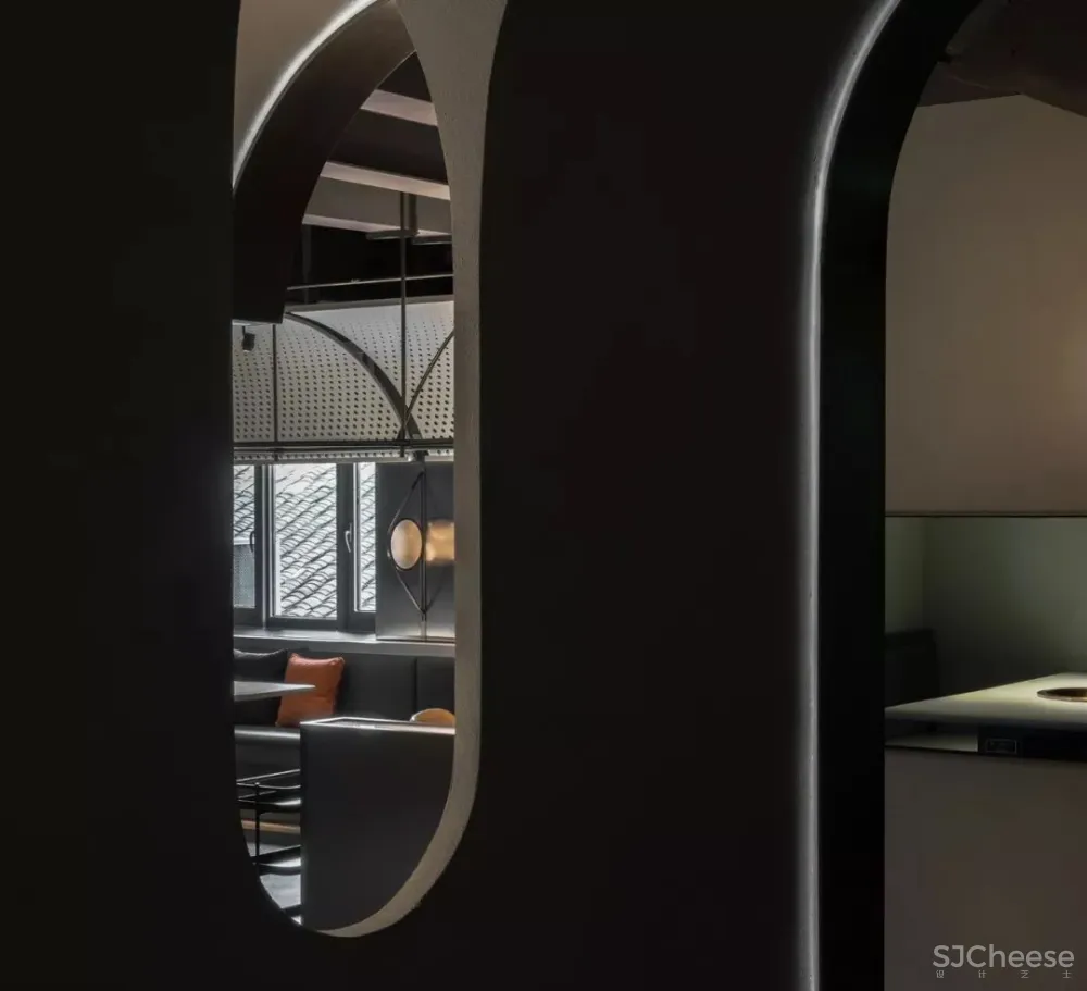 万谦集设计 | 成都太古里天体轨迹设计概念-九里火锅