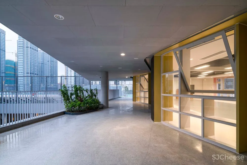 源计划 | 安托山山包概念的深圳红岭实验小学