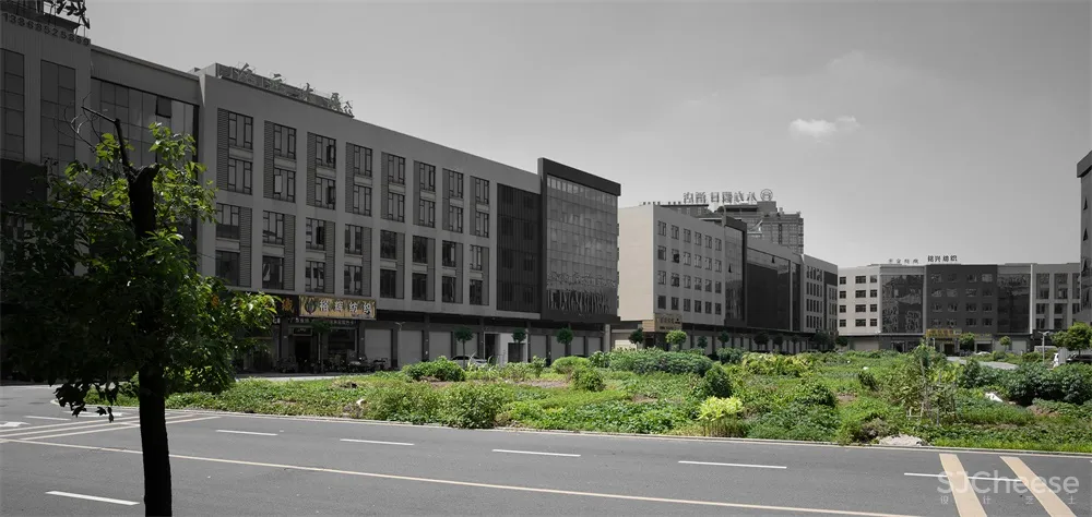 艾克建筑 | 叛逆者-JYC服饰办公空间