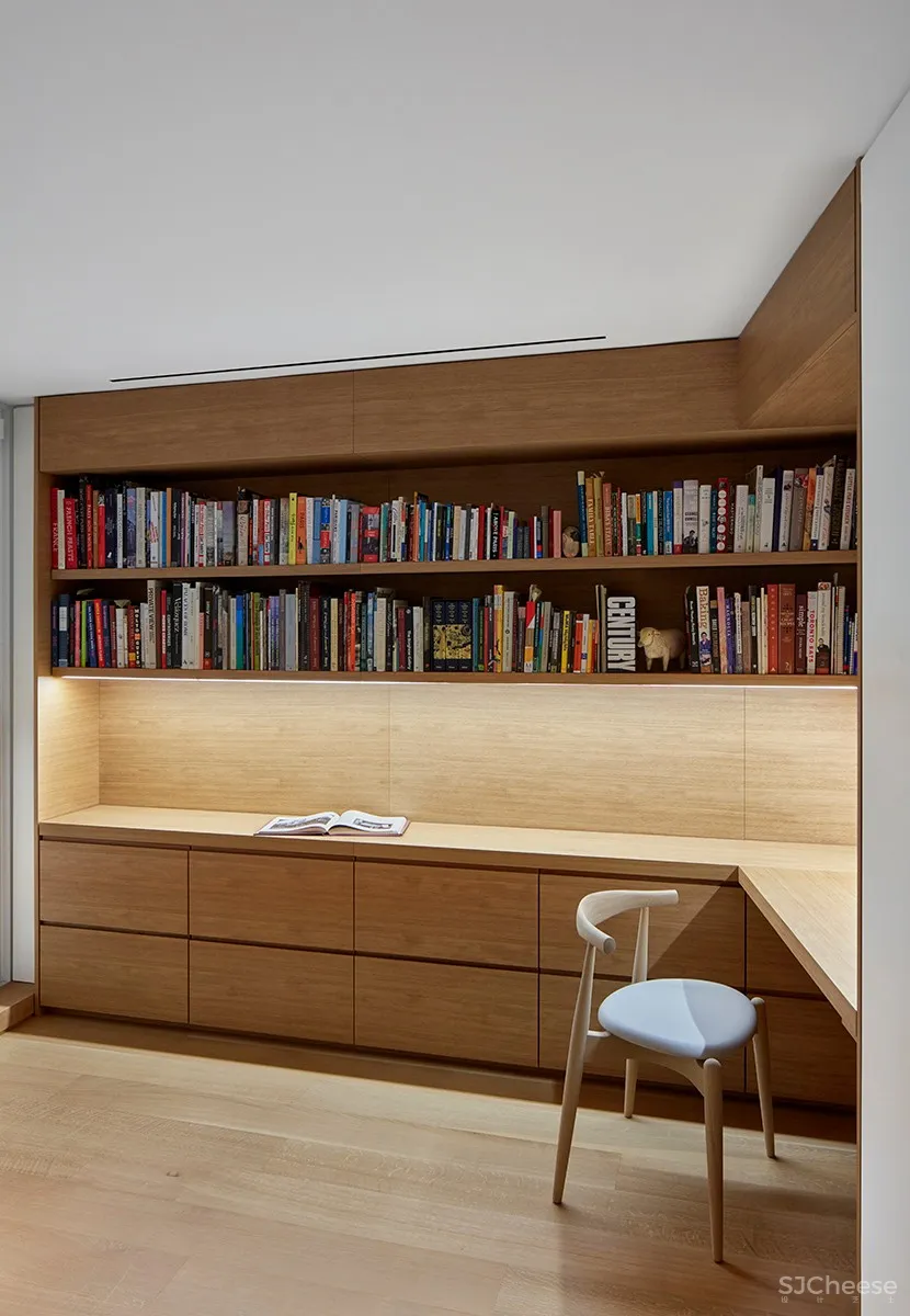 约克维尔公寓套房,多伦多 / Akb Architects