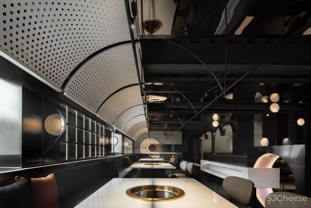 万谦集设计 | 成都太古里天体轨迹设计概念-九里火锅