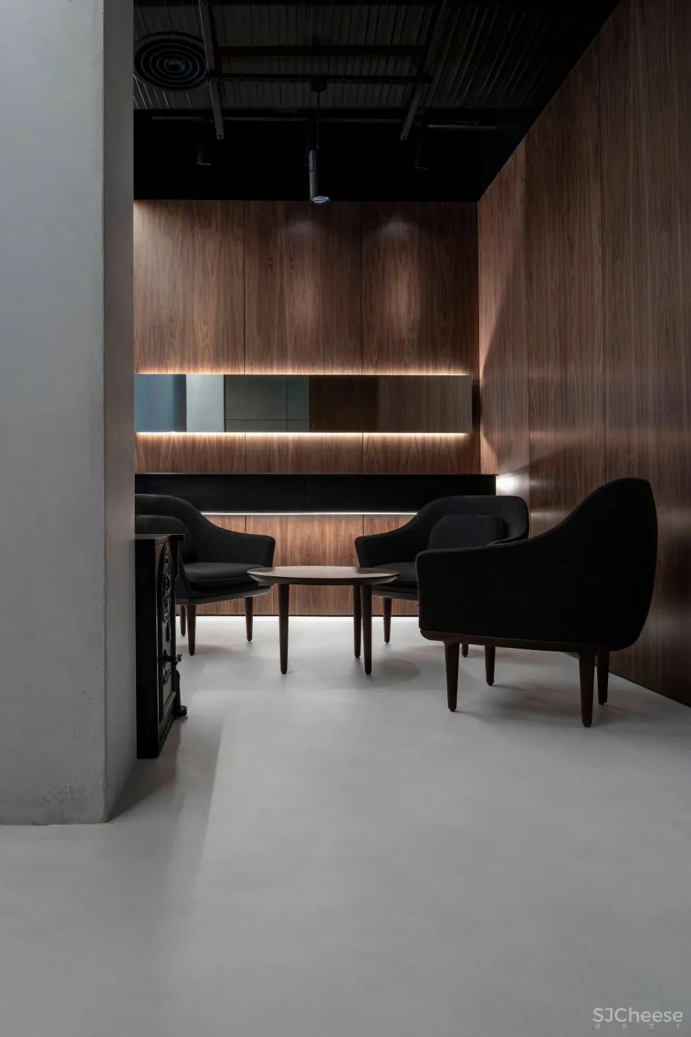 首发 | Landini Associates设计,SARAH & SEBASTIAN零售概念店