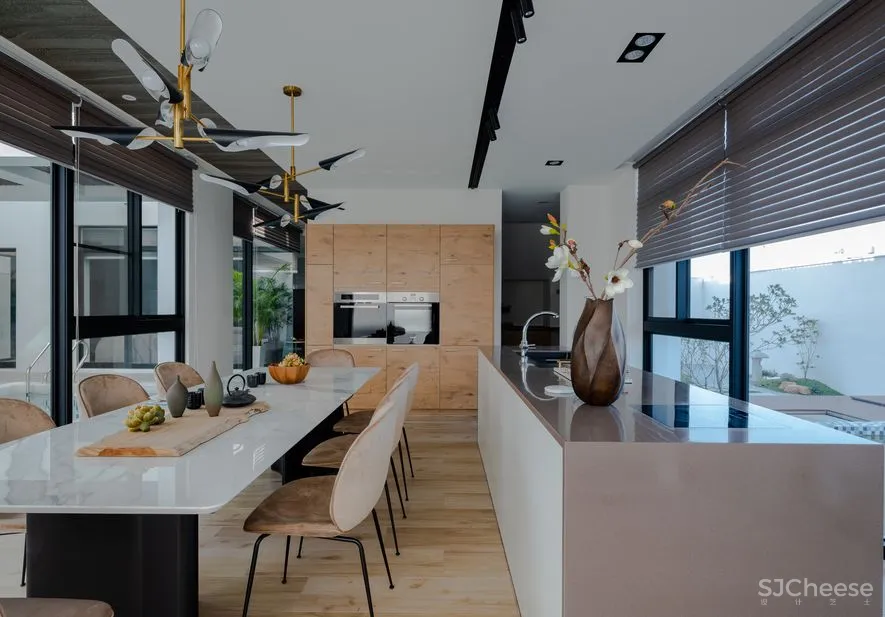 仝育设计 | 回归家的洗炼本质 逸居一座清朗心宅