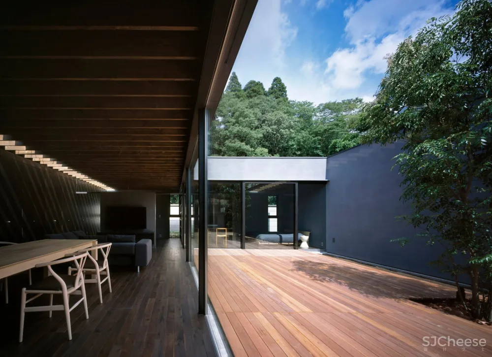 UMBER住宅，日本 / APOLLO