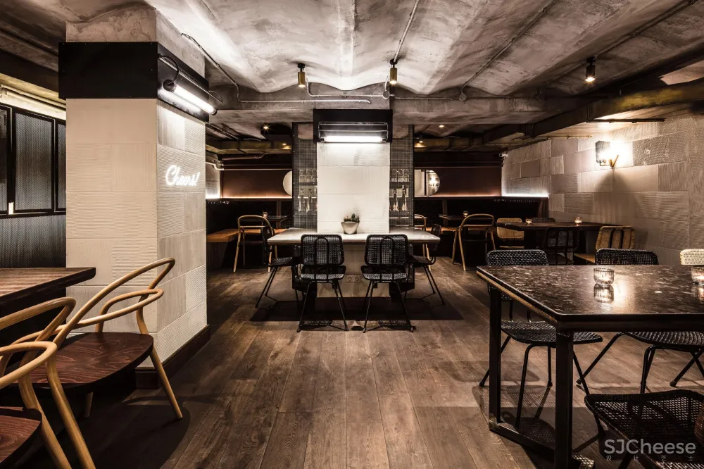 首发 | Asthetíque Group设计组， Bottoms Up西餐厅