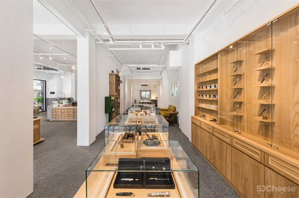 弄木人文空间 | 高雄老字号文具店改造设计
