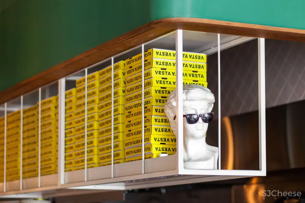 MRDK | 加拿大Vesta纽约风味披萨店