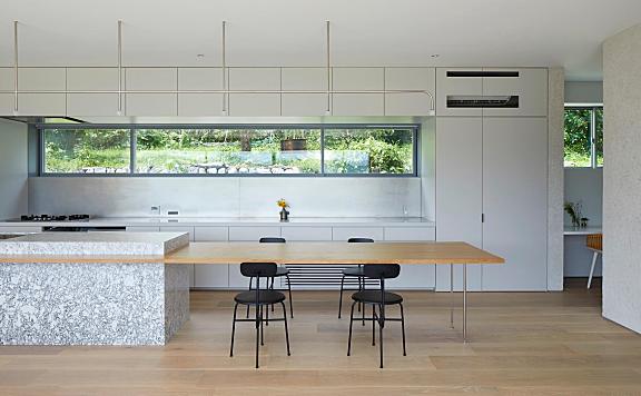 2id Architects | 日本柑橘种植园里的白色超极简住宅