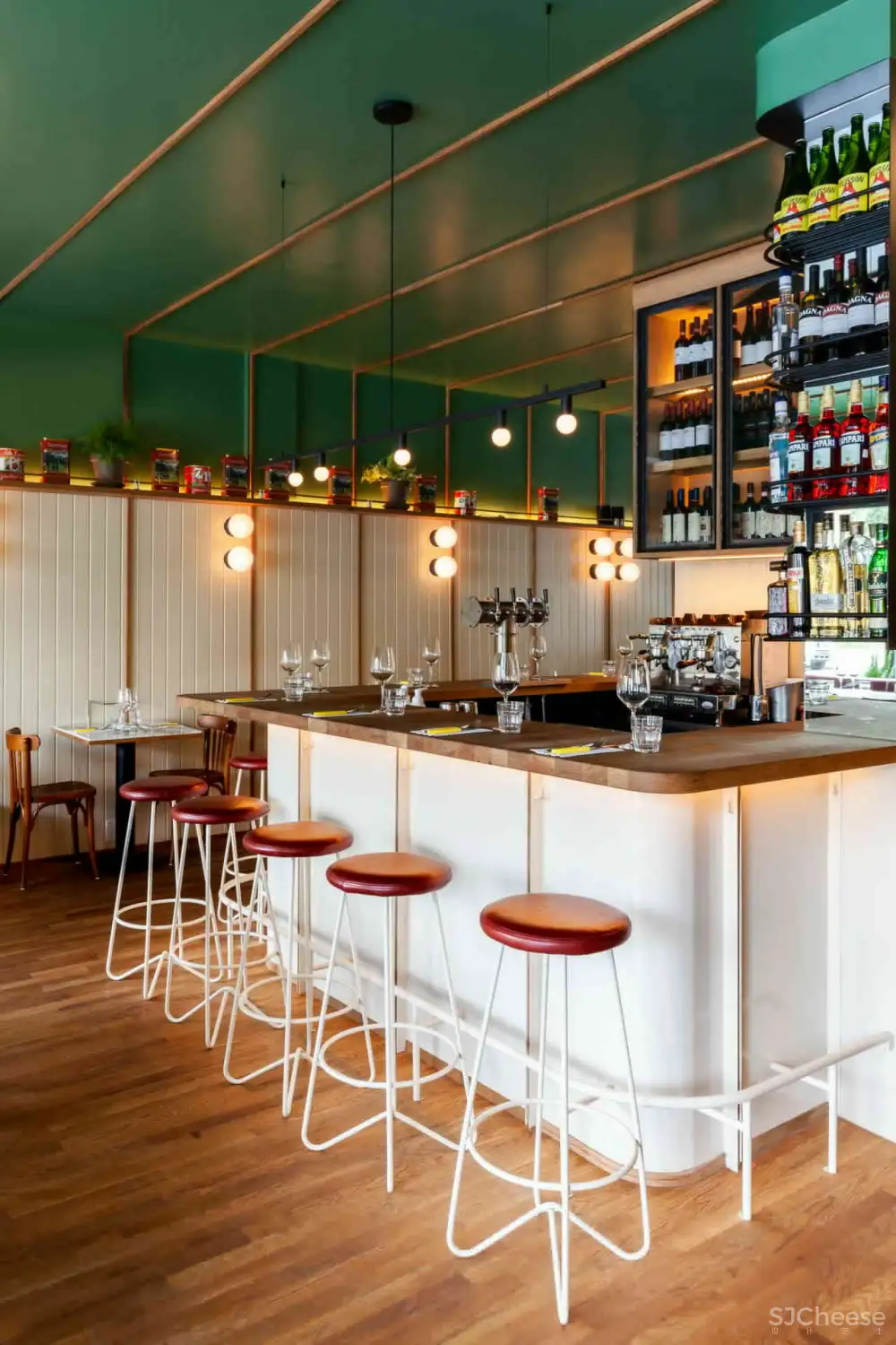 MRDK | 加拿大Vesta纽约风味披萨店