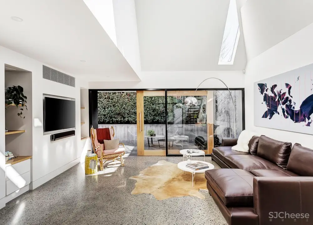 Andrew Maynard | 墨尔本简约阳光阁楼设计