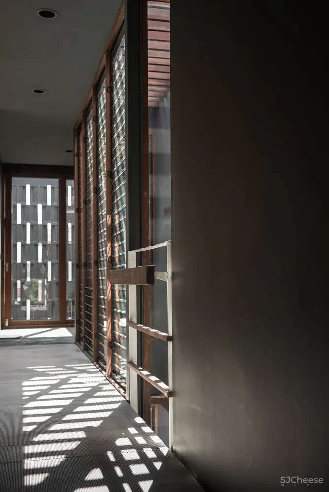 首发 | Wat Kuptawatin + Kanit Kuptawatin设计，泰国曼谷 House 41住宅