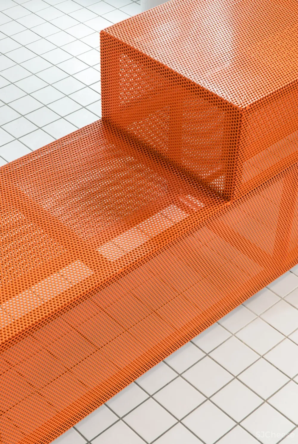 首发 | Eduard Eremchuk设计，俄罗斯牛纹瓷砖和方块风格的橙色咖啡馆