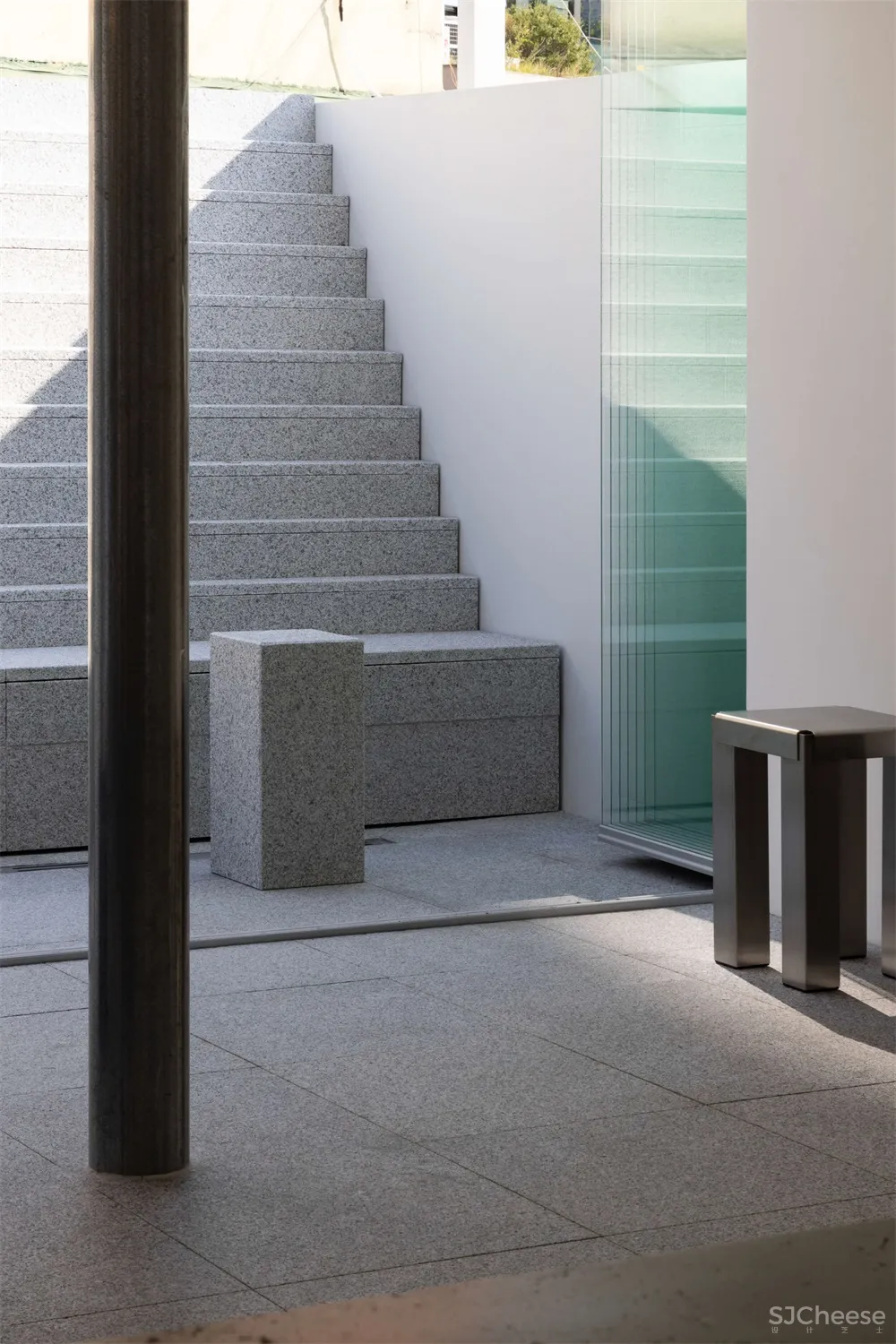 Studio Unrave l 韩国首尔一间极简主义咖啡厅