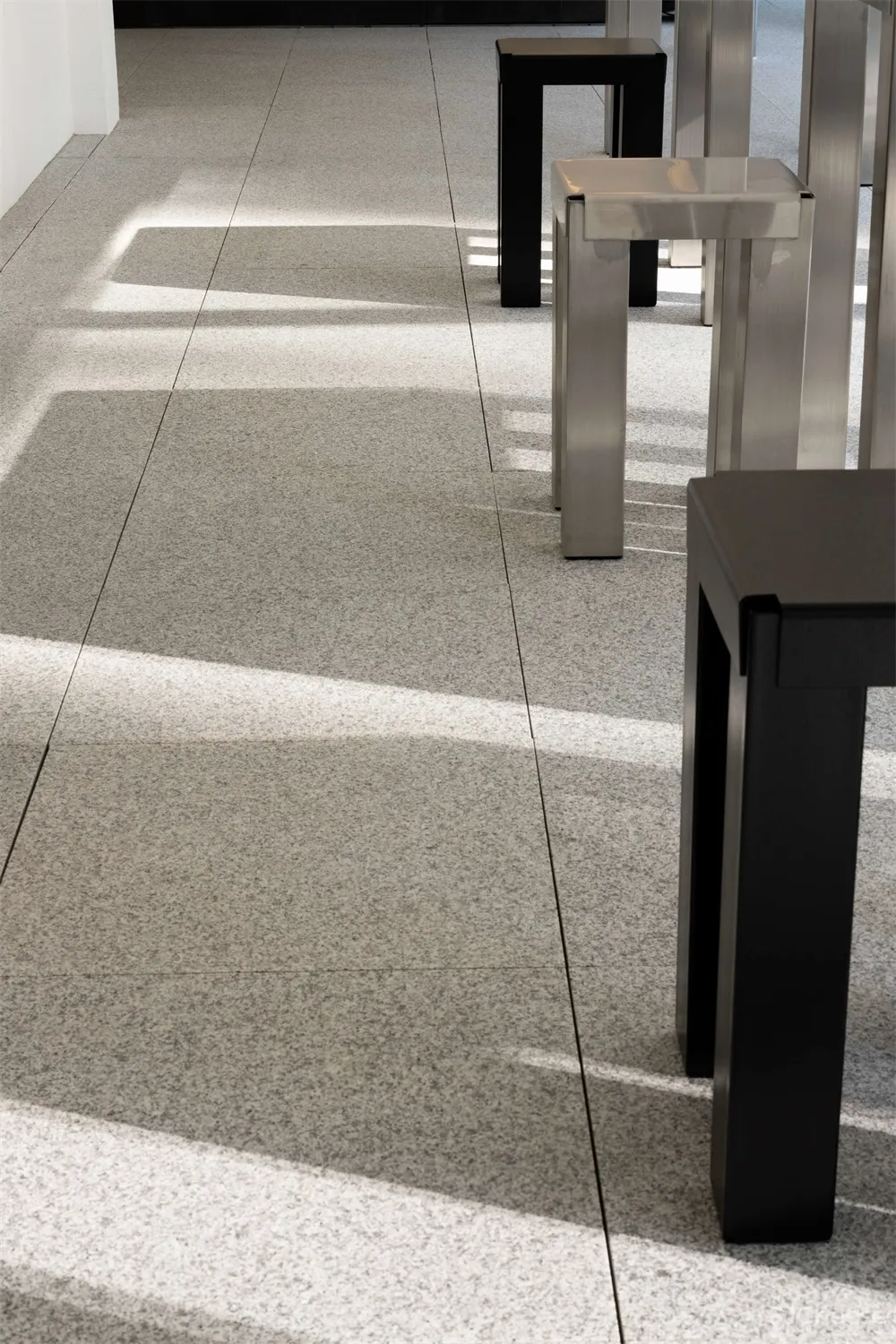 Studio Unrave l 韩国首尔一间极简主义咖啡厅