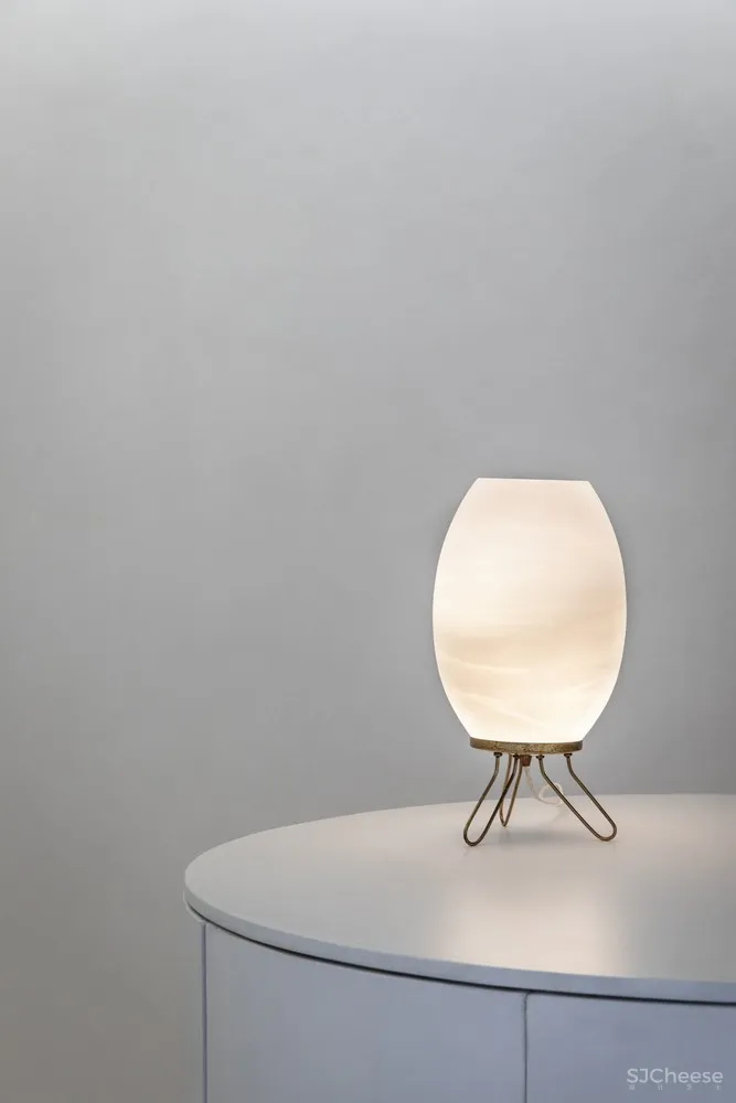 首发 | MNMA studio设计,巴西极简主义Selo品牌手工鞋店