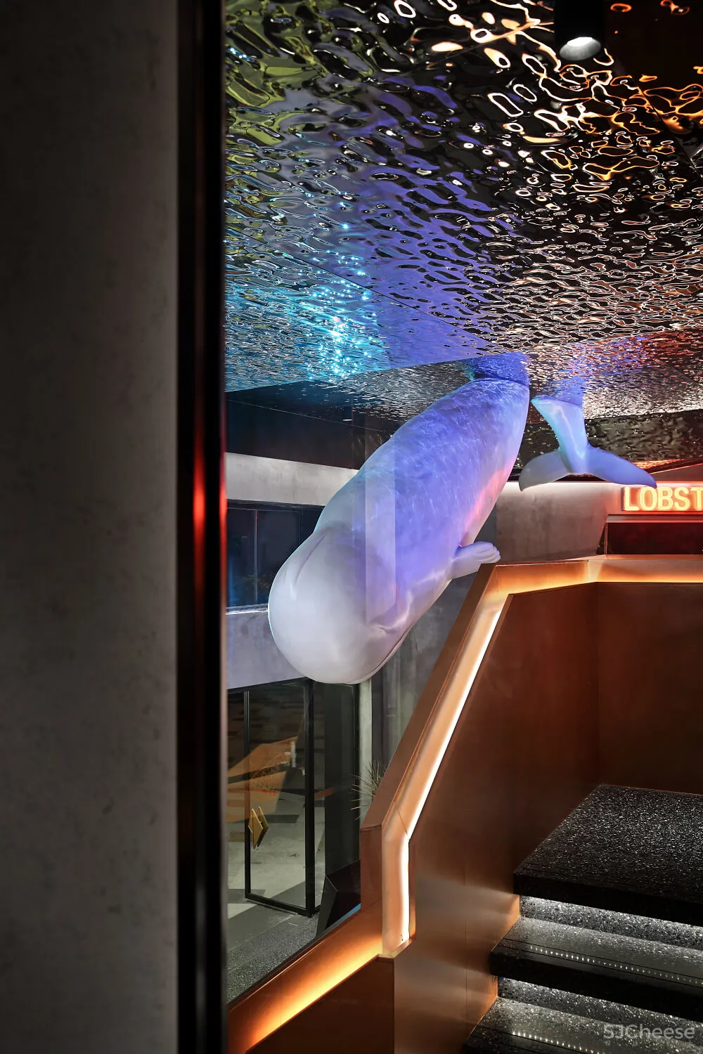 艺鼎新作 | 坚硬的外壳里，藏着鲜嫩的虾肉-虾胡闹