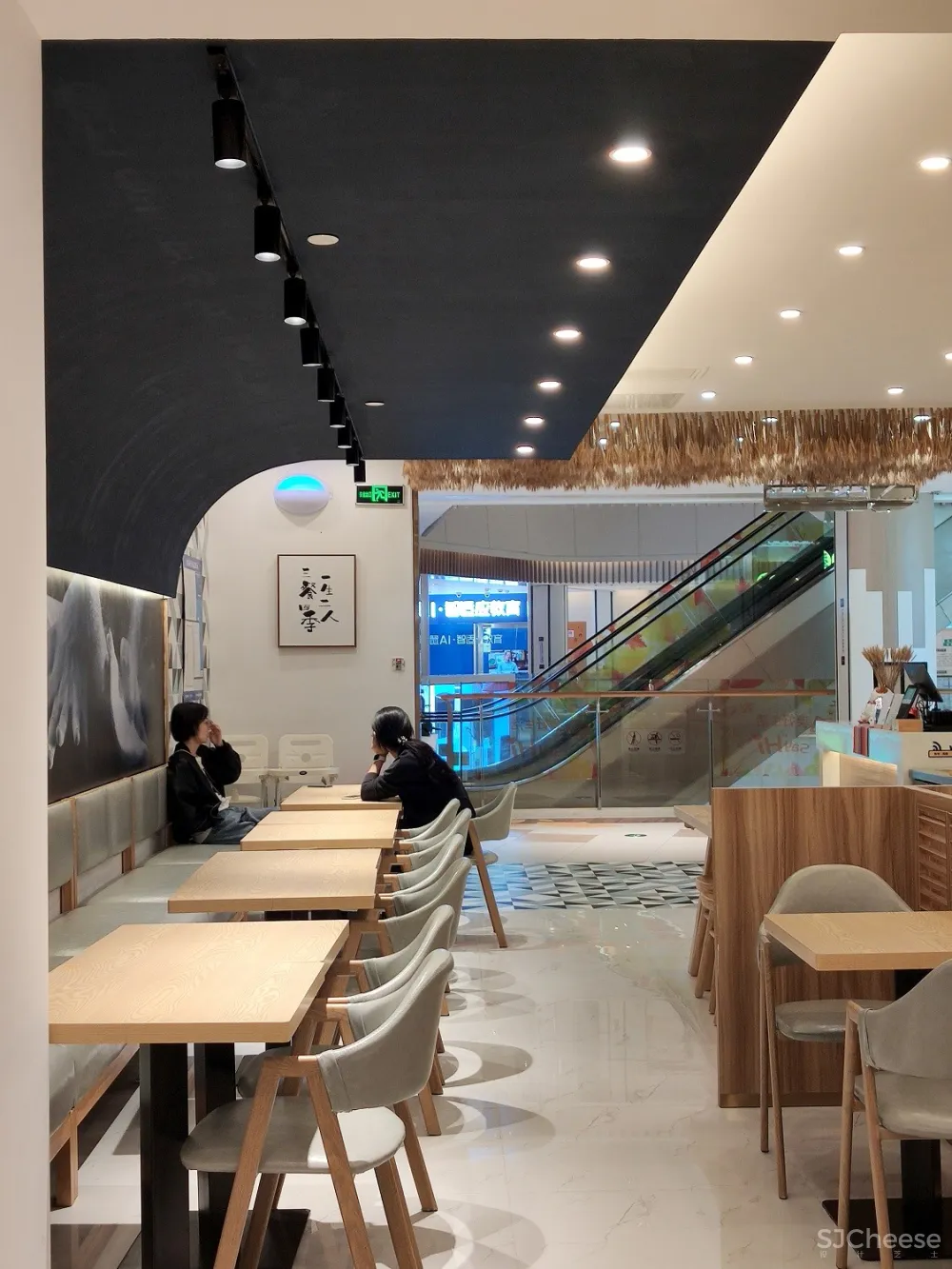 一家打造“差异化”的纯手工水饺店