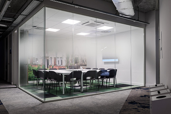 SINCE Architects l 法国Booking.com办公室改造