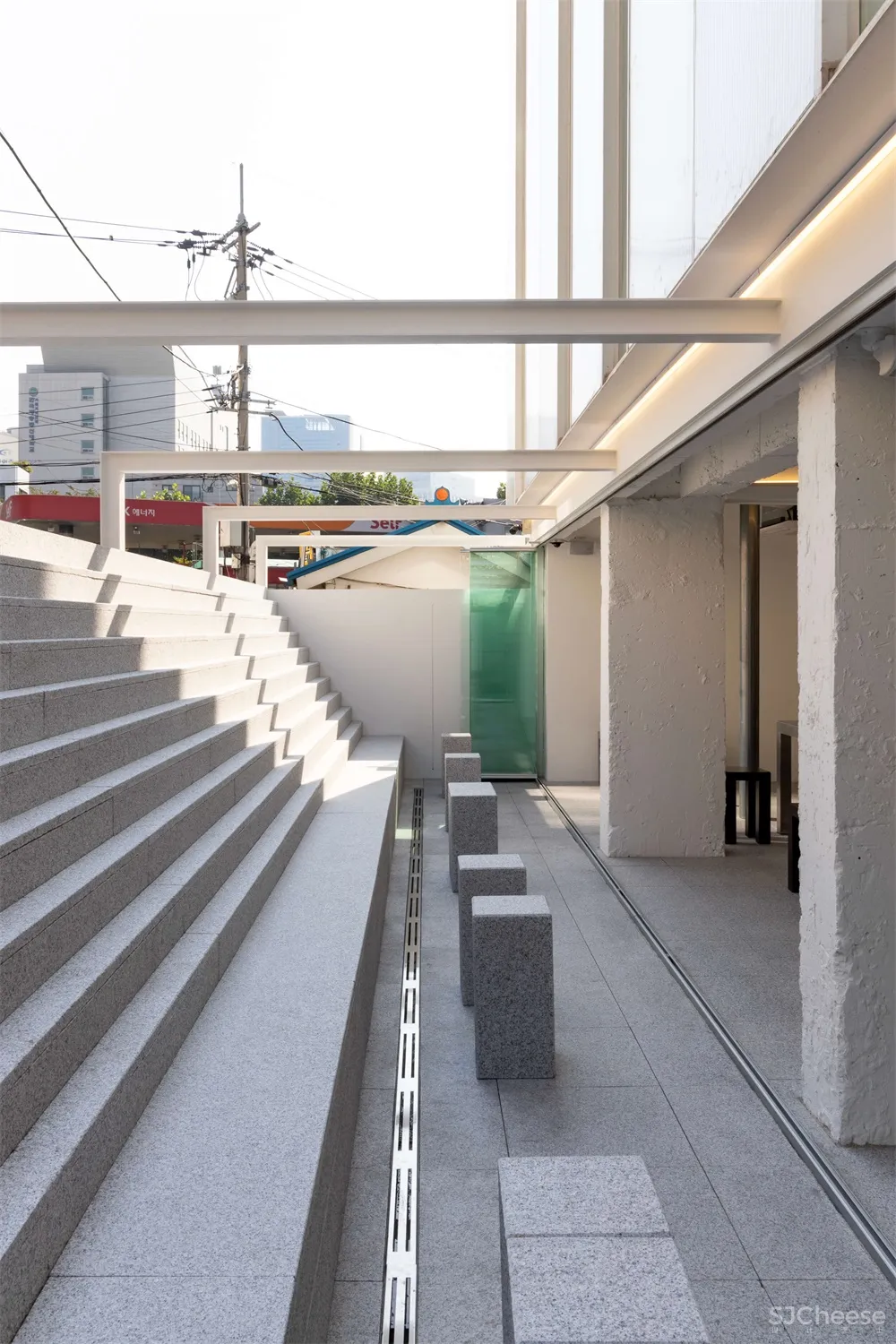 Studio Unrave l 韩国首尔一间极简主义咖啡厅