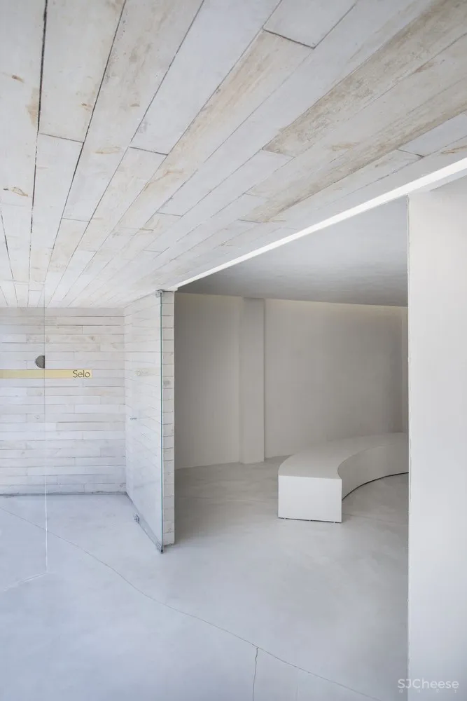 首发 | MNMA studio设计,巴西极简主义Selo品牌手工鞋店