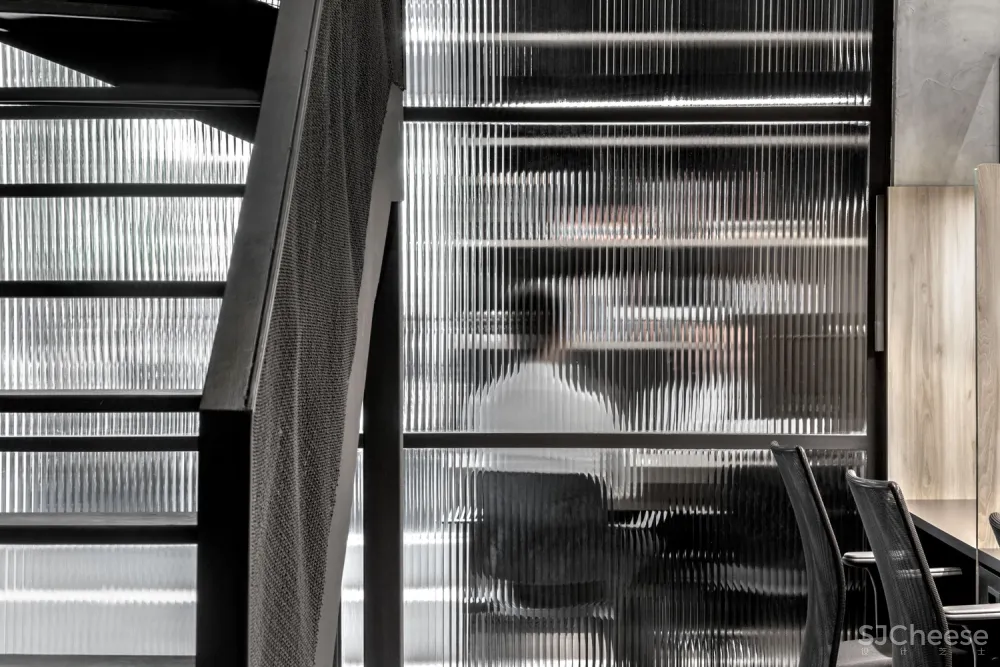 SAINZ arquitetura l 巴西一间80㎡律师事务所