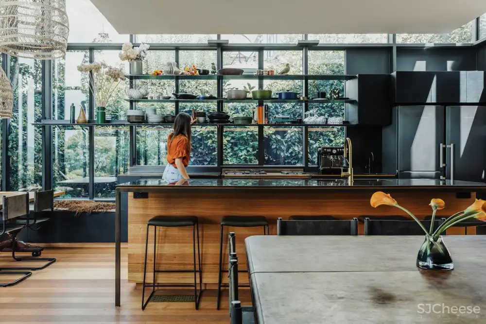 Bence Mulcahy l 20世纪意大利住宅扩建设计