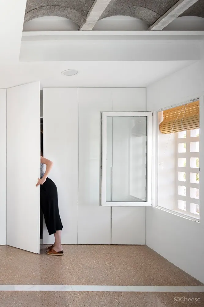 首发 | CRUX arquitectos设计,西班牙REI House简约住宅