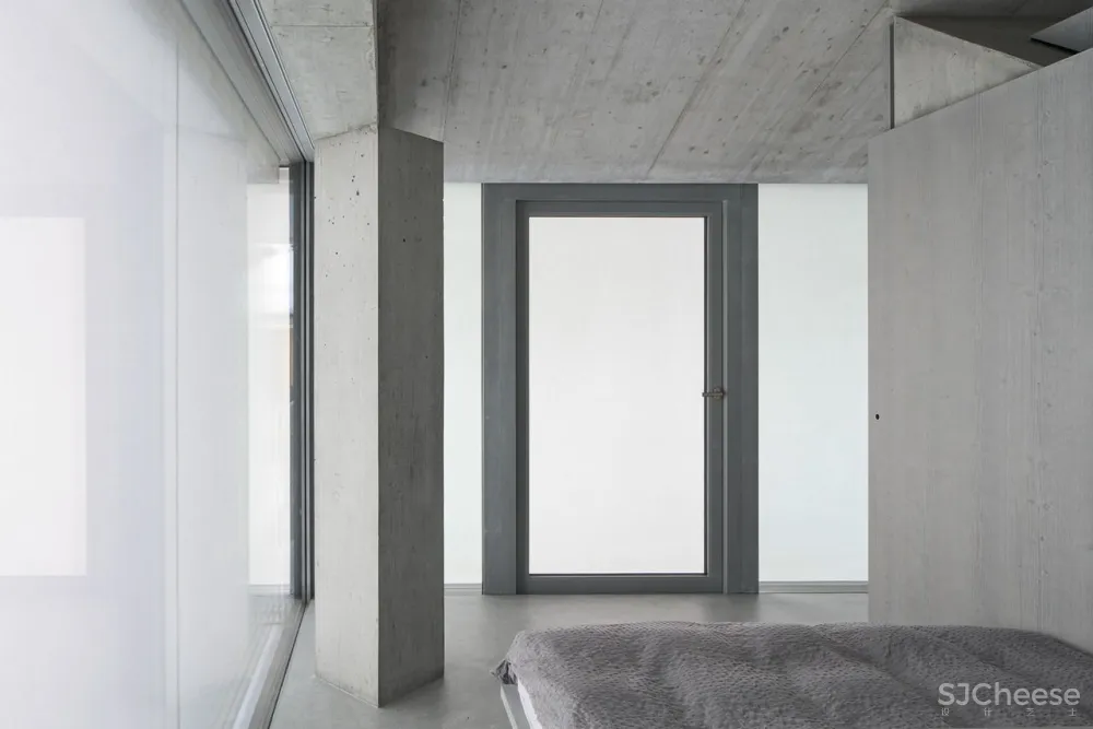 Nickisch Walder | 瑞士Graubunden混凝土住宅