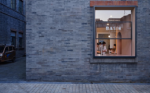 Office AIO | 北京鲜鱼口本质咖啡BASIC COFFEE