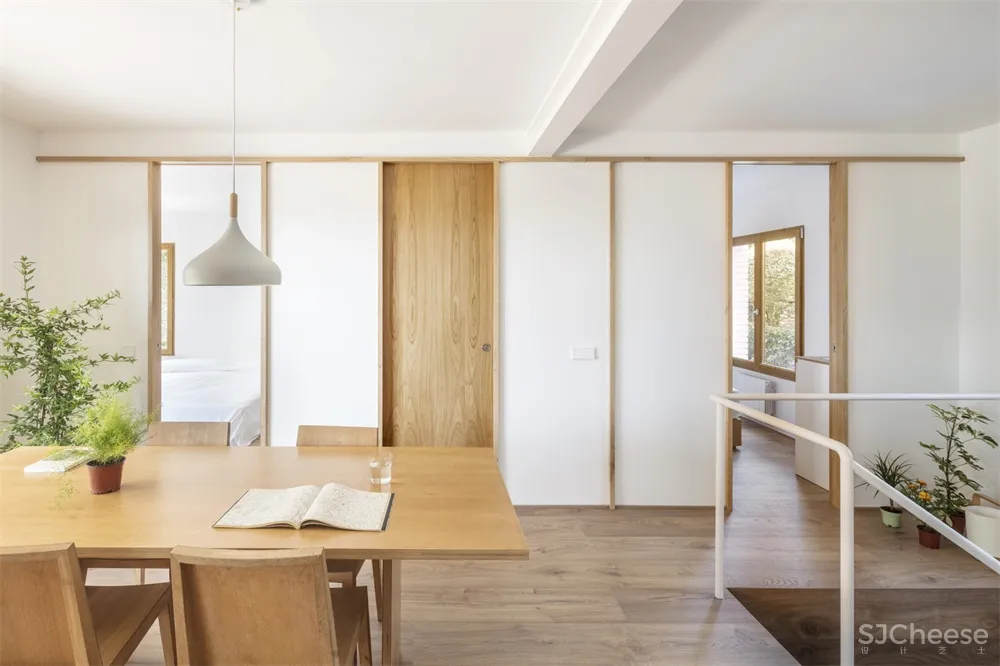 Román Izquierdo l 西班牙布拉瓦海岸公寓