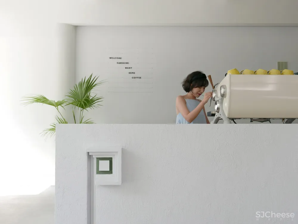 Bymalic咖啡，珠海 / 尔我空间设计研究室