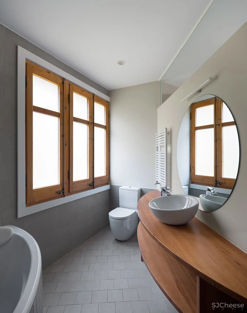 AUSIÀS MARCH公寓改造,巴塞罗那 / Hiha Studio