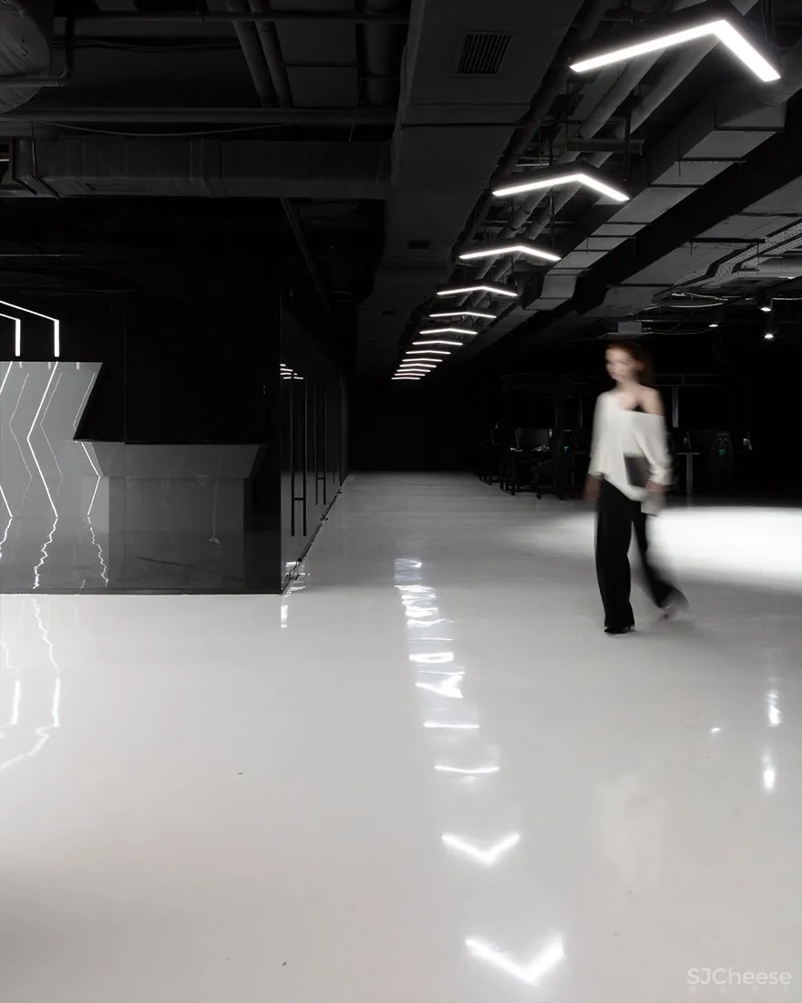 Julia Mikulina | 莫斯科某电竞空间设计