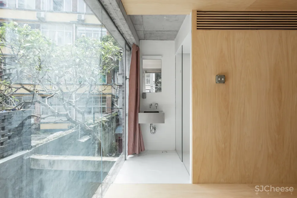 首发 | kooo architects设计,广州新余庆里11l号Far & Near民宿