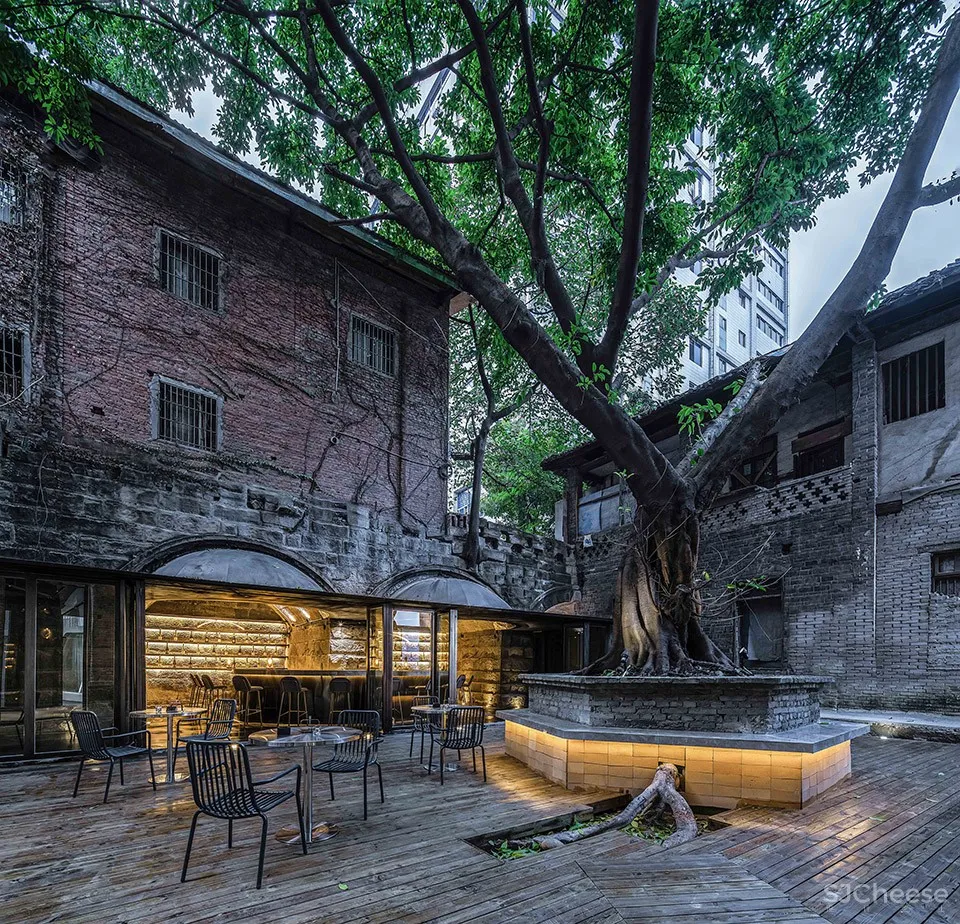 重庆“几许町”酒吧 / 青·微舍工作室