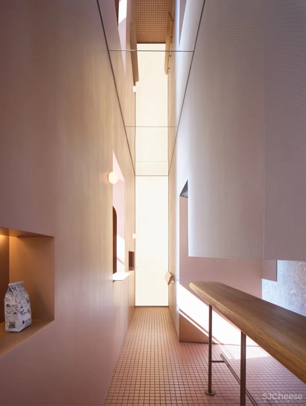 Office AIO | 北京鲜鱼口本质咖啡BASIC COFFEE