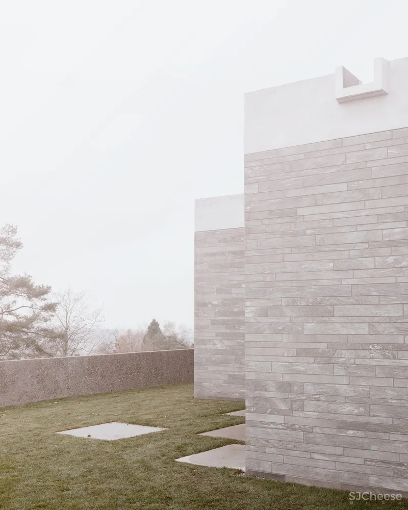 公园中的极简住宅，瑞士苏黎世 / Think Architecture