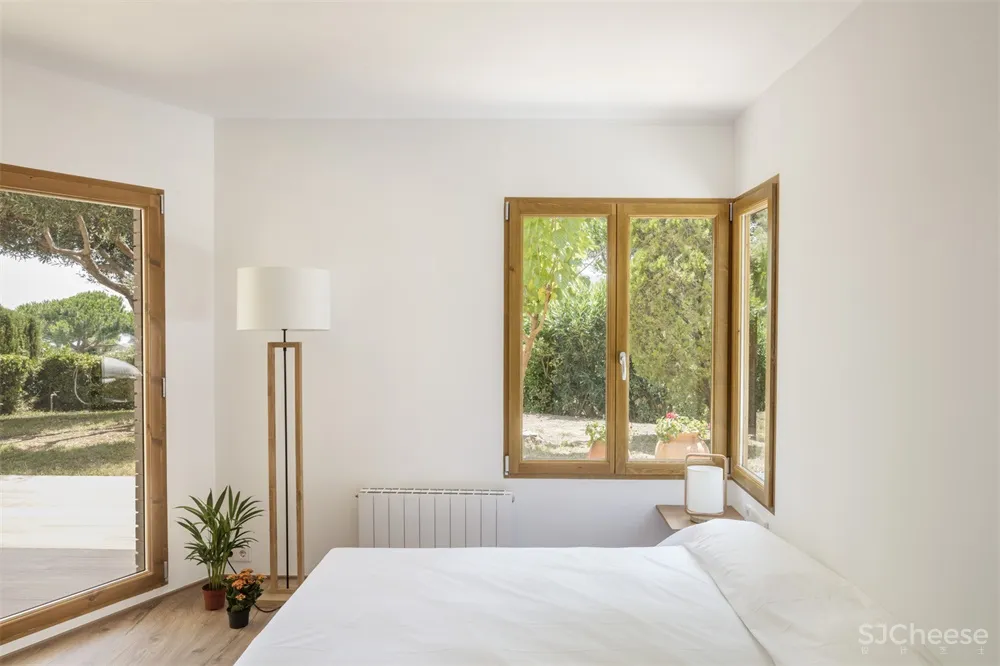 Román Izquierdo l 西班牙布拉瓦海岸公寓