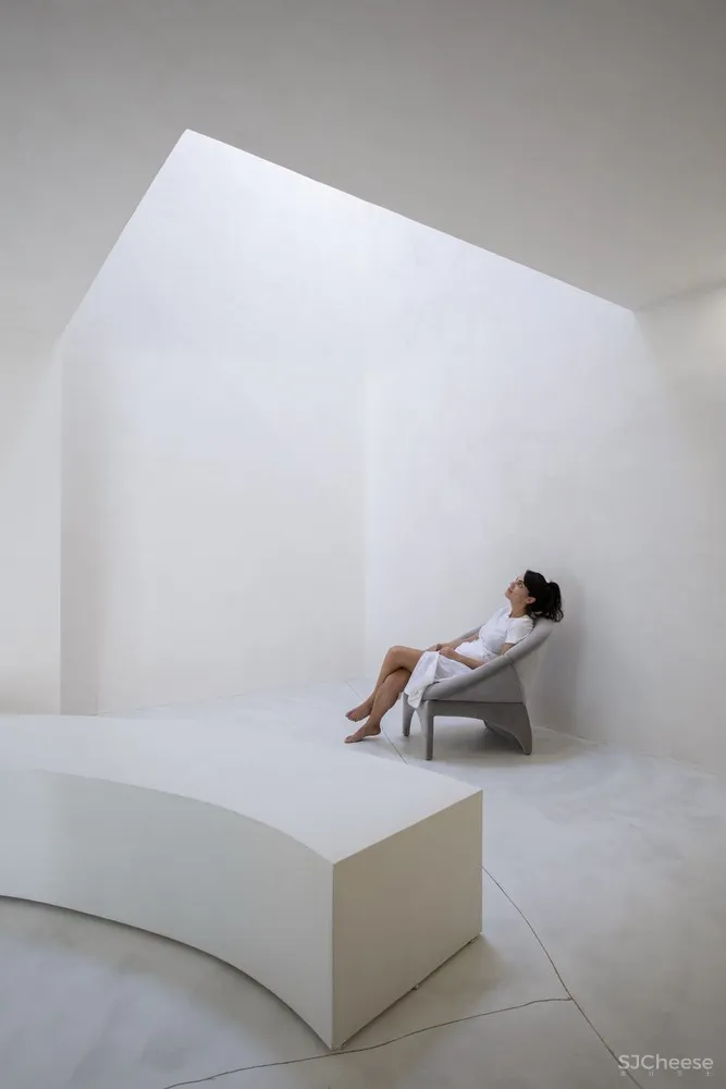 首发 | MNMA studio设计,巴西极简主义Selo品牌手工鞋店