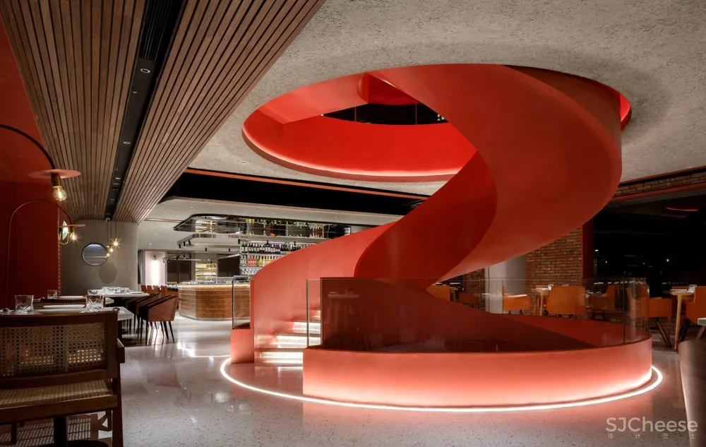 PACO·汇融合餐厅，武汉 / 武汉朴开十向设计事务所