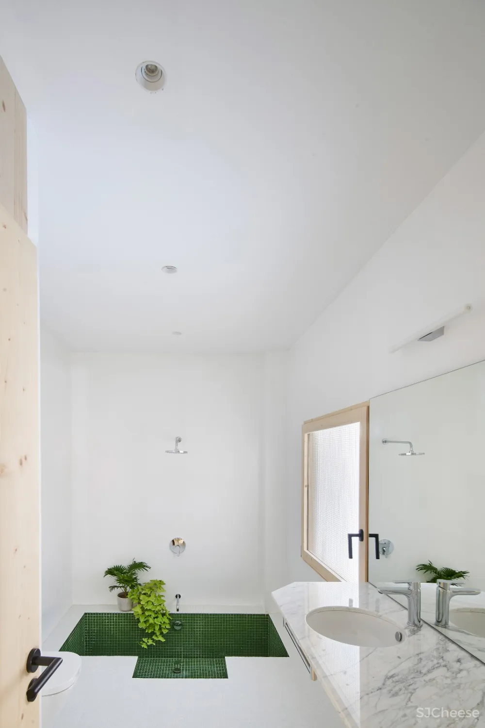 首发 | Mariana De Delás设计,位于马略卡岛的帕尔马世外桃源住宅