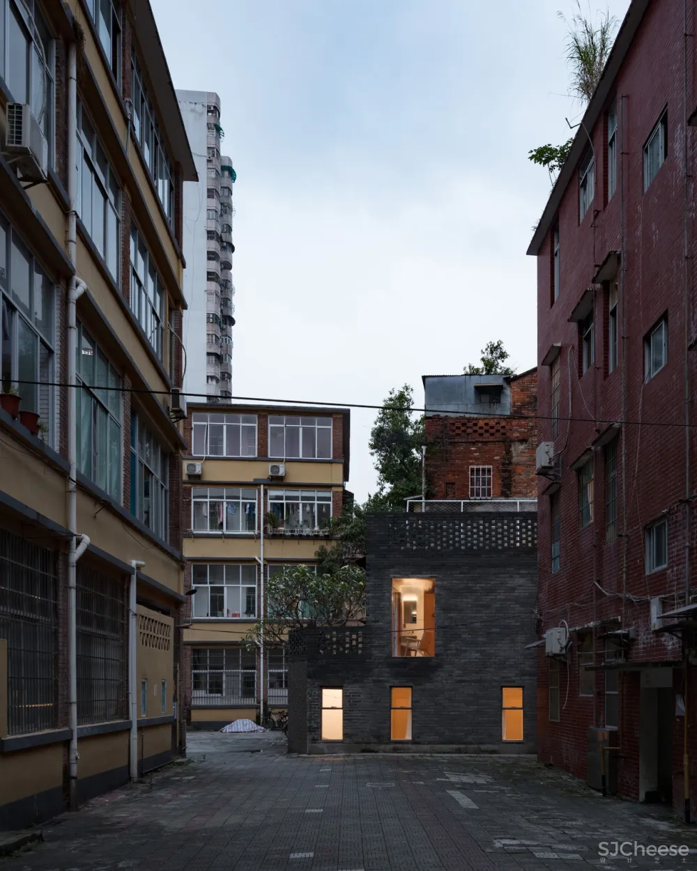 首发 | kooo architects设计,广州新余庆里11l号Far & Near民宿