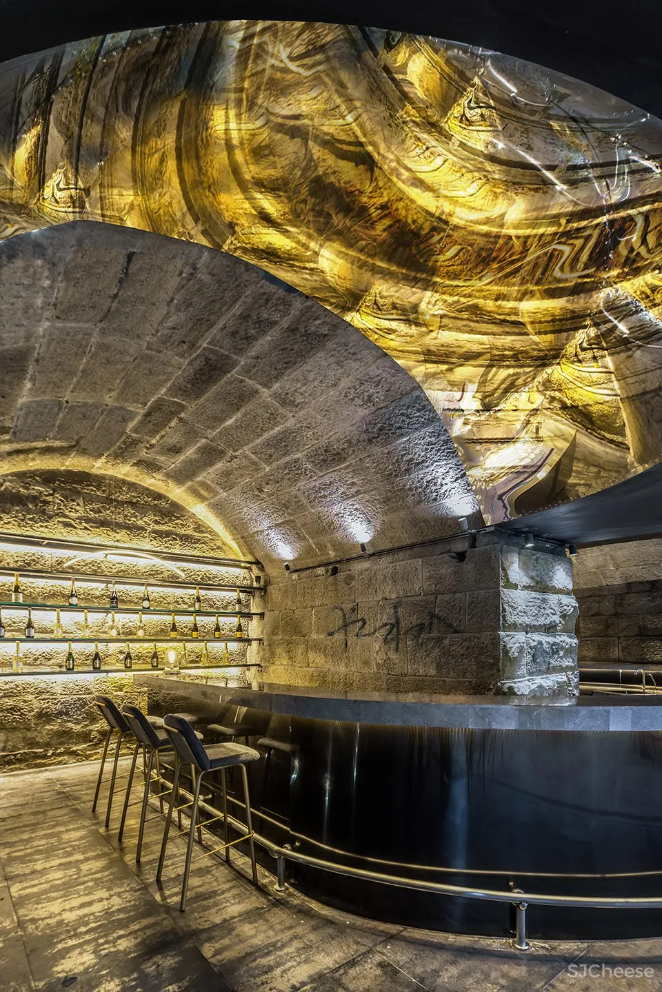 重庆“几许町”酒吧 / 青·微舍工作室