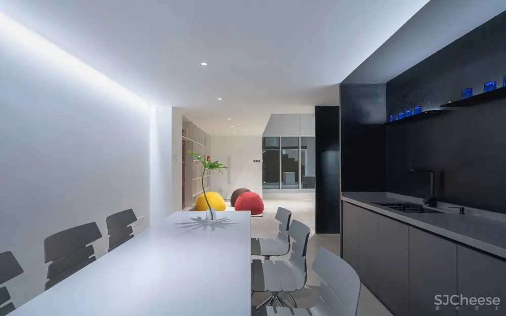 ZZARCH自造设计 | 深圳欧博设计办公室