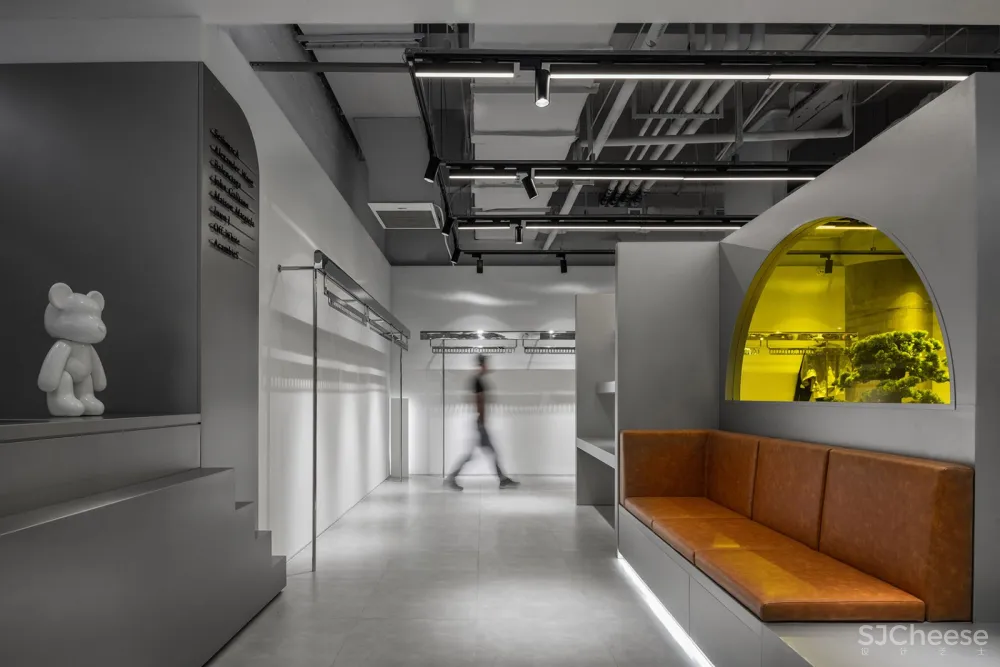 SeibmacA无锡恒隆店 / 上宅良营空间设计