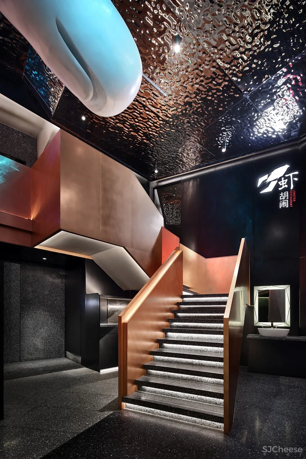 【艺鼎新作·虾胡闹】把大海藏进小龙虾，新意海鲜出新味！