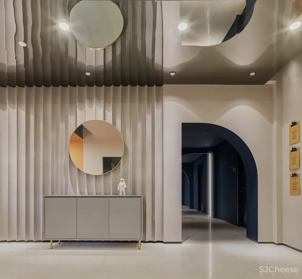 夏日奇妙酒店 / NI DESIGN